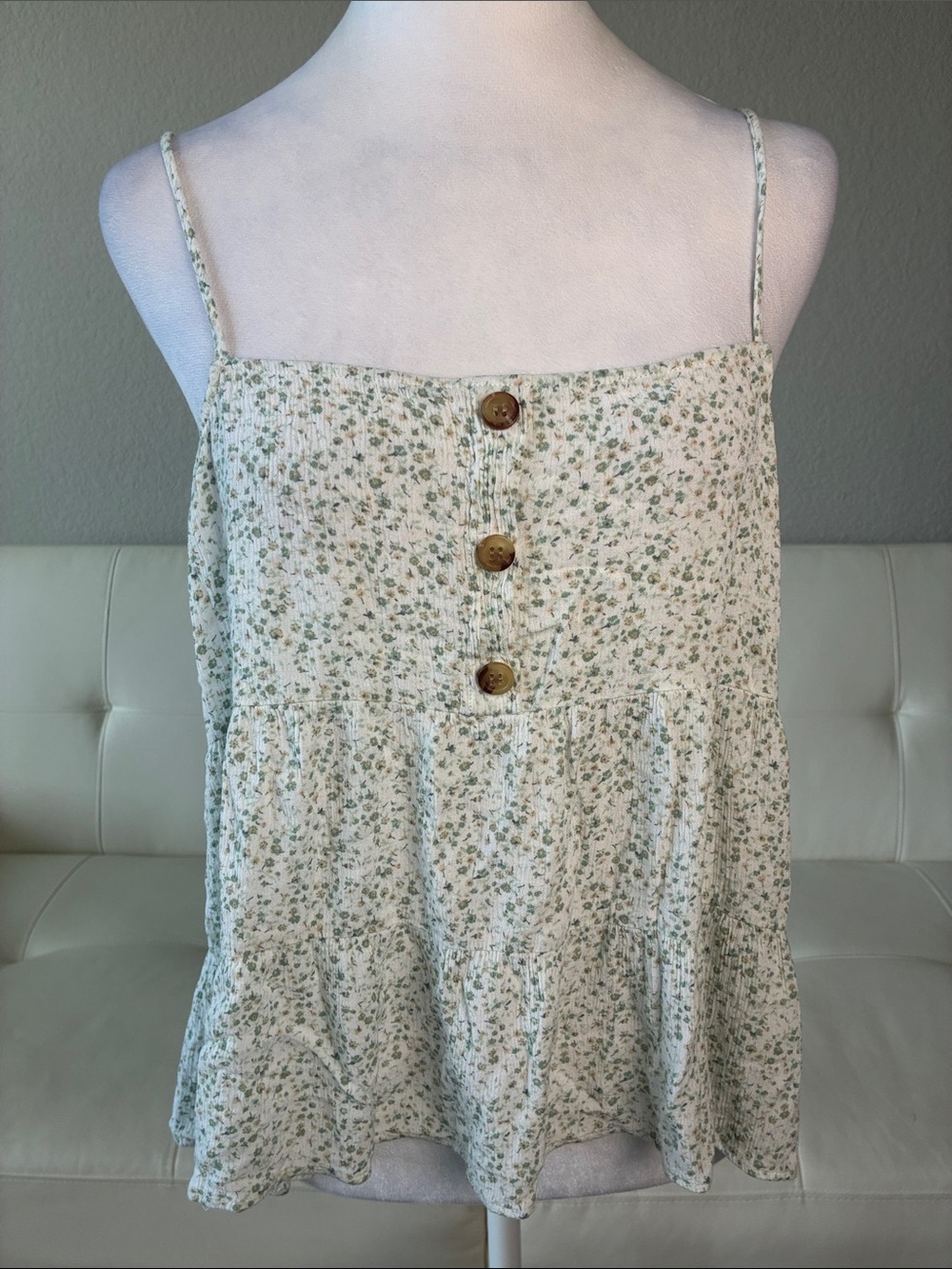 Paper Crane Light Floral Spaghetti Strap Tank Top - Cream/Green, Breezy Summer